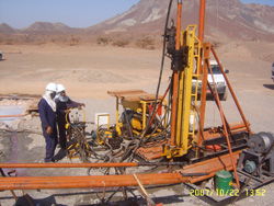 青島礦山機械設備 青島礦山機械行業(yè) 大型礦山機械 礦山機械設備廠